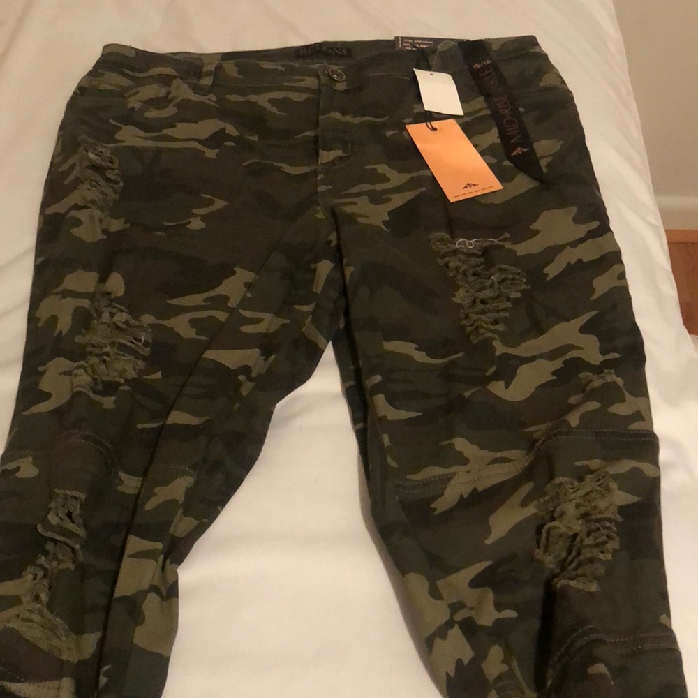 Camouflage pants